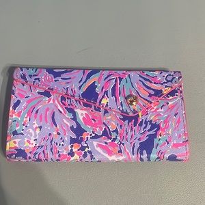 Lilly Pulitzer sunglasses case